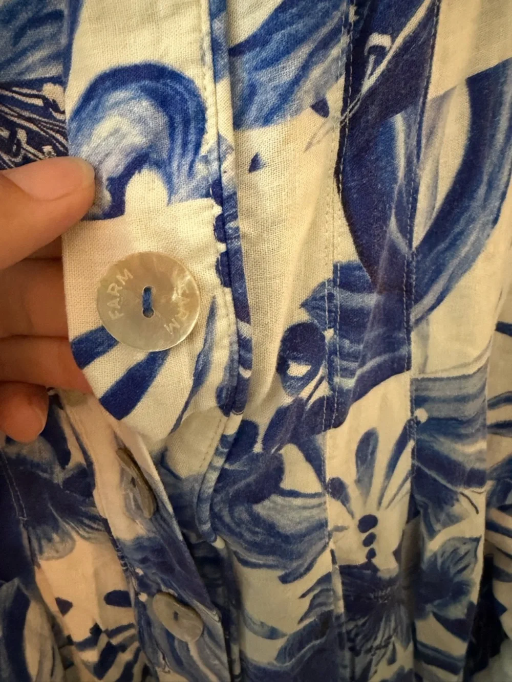 FARM Rio White and Blue Floral Midi Dress - Picture 2 of 6